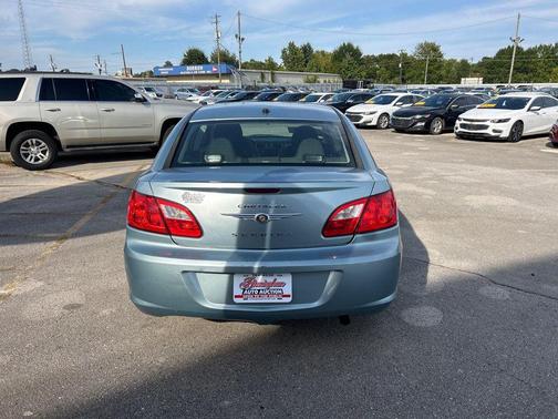 2009 Chrysler Sebring Base