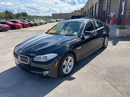2011 BMW 528 528i