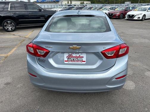2017 Chevrolet Cruze LT