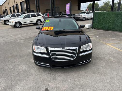 2015 Chrysler 300 Limited