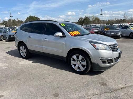 2017 Chevrolet Traverse 1LT