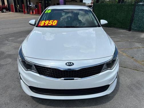 2016 Kia Optima LX