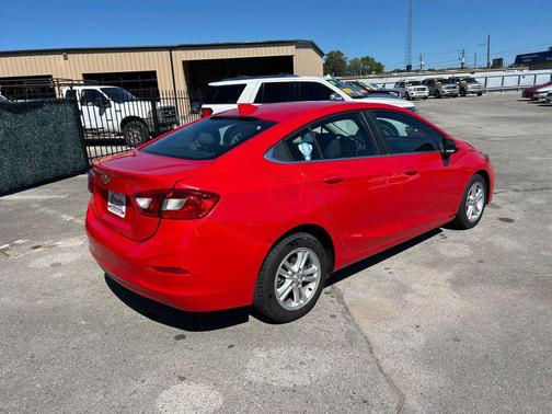 2018 Chevrolet Cruze LT