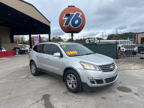2017 Chevrolet Traverse 2LT