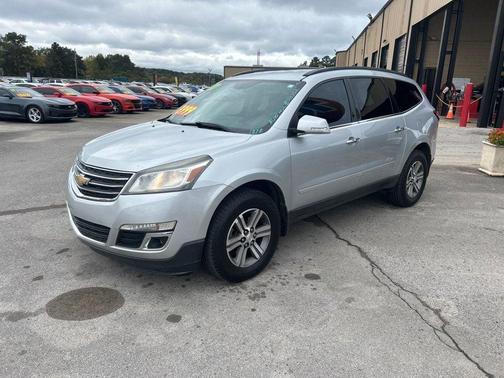 2017 Chevrolet Traverse 2LT