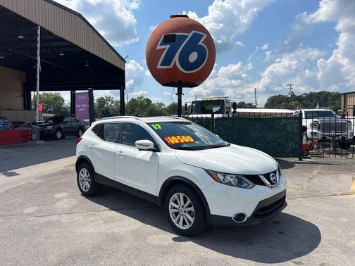 2017 Nissan Rogue Sport SV