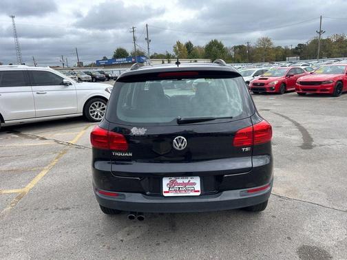 2016 Volkswagen Tiguan S