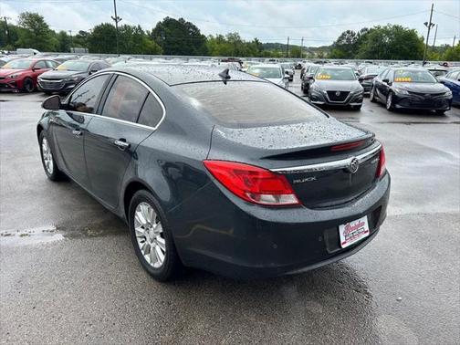 2013 Buick Regal Premium 1