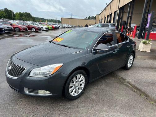 2013 Buick Regal Premium 1