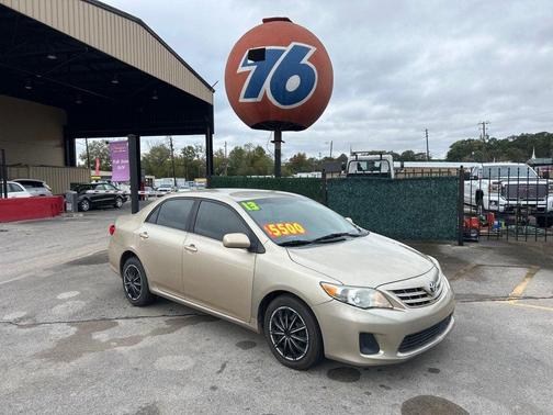 2013 Toyota Corolla LE