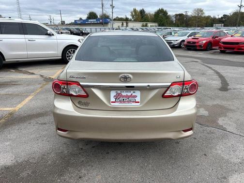 2013 Toyota Corolla LE