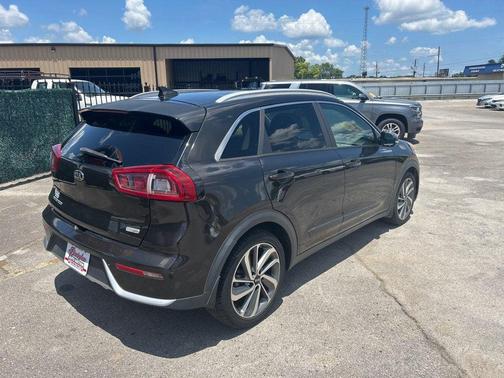 2017 Kia Niro Touring