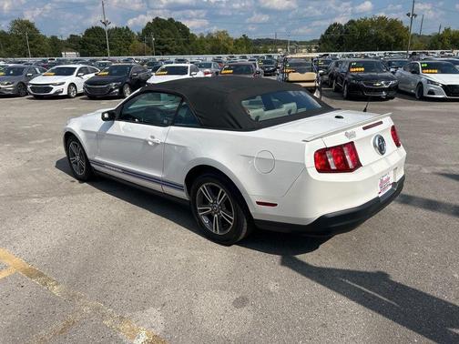 2010 Ford Mustang Premium