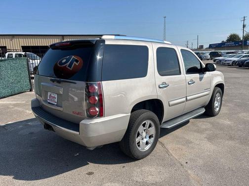 2007 GMC Yukon Denali