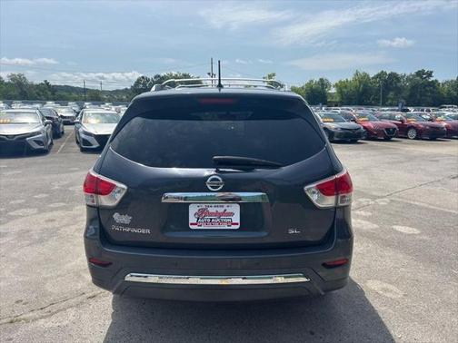 2013 Nissan Pathfinder SL