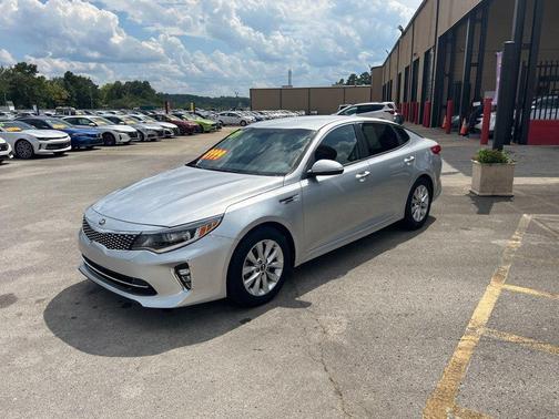 2017 Kia Optima LX