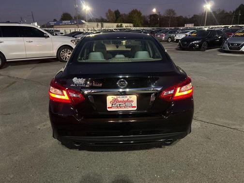 2017 Nissan Altima 2.5 SV