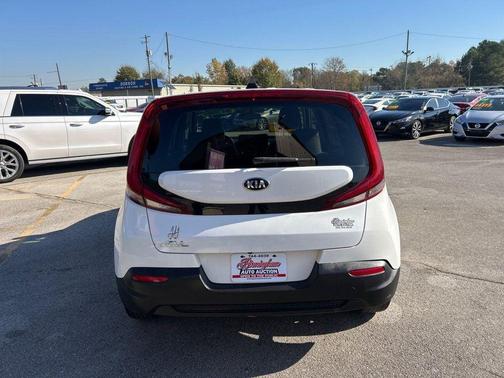 2020 Kia Soul LX