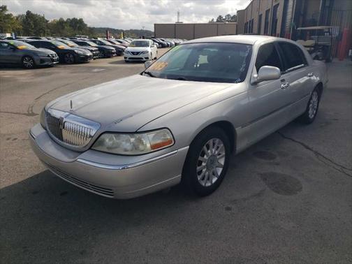 2007 Lincoln Town Car Signature