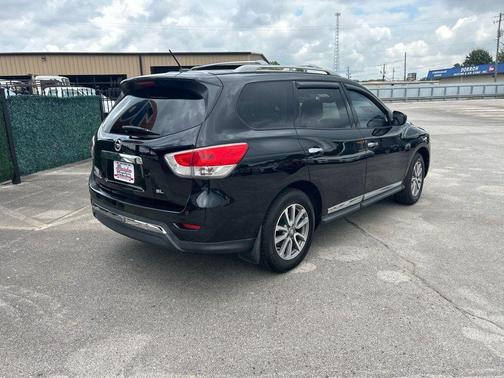 2014 Nissan Pathfinder S