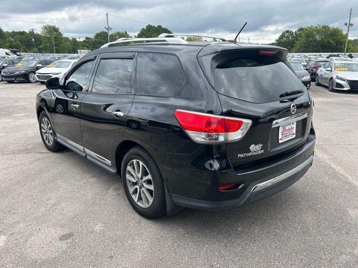 2014 Nissan Pathfinder S