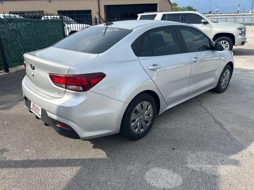 2020 Kia Rio S