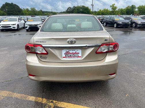 2011 Toyota Corolla S