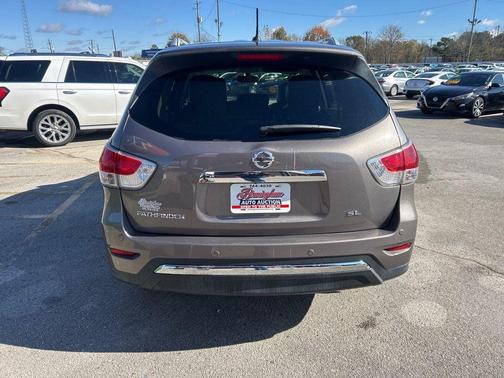 2013 Nissan Pathfinder SL