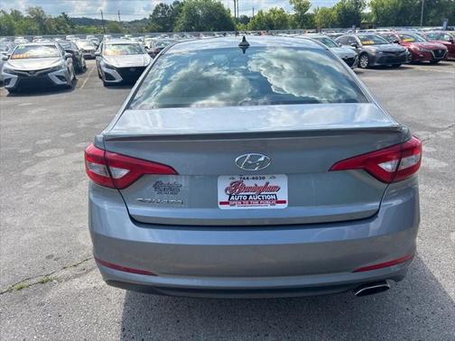 2015 Hyundai SONATA SE
