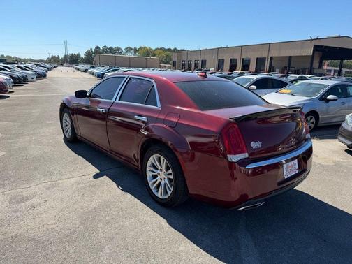 2017 Chrysler 300 Limited