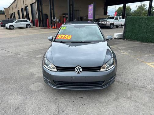2016 Volkswagen Golf SportWagen TSI S 4-Door