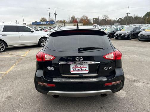 2016 INFINITI QX50 Base