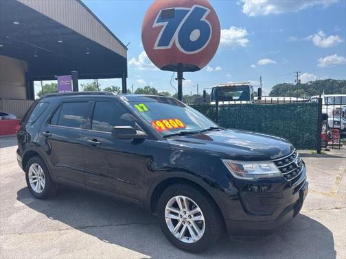 2017 Ford Explorer Base