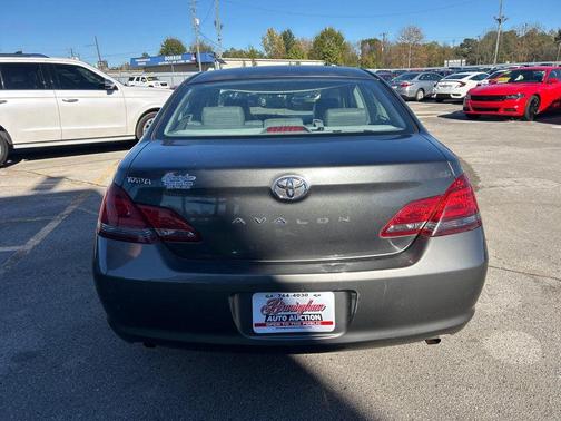 2008 Toyota Avalon XLS