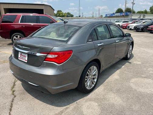 2012 Chrysler 200 Limited