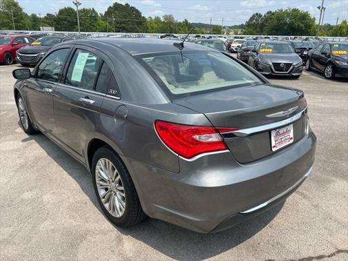 2012 Chrysler 200 Limited