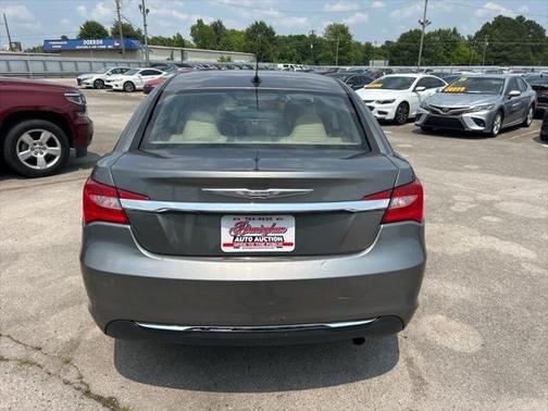 2012 Chrysler 200 Limited