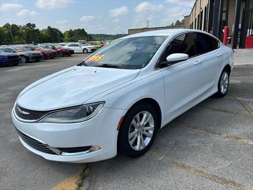 2017 Chrysler 200 Limited