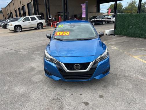 2021 Nissan Versa 1.6 S
