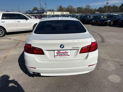 2013 BMW 528 i