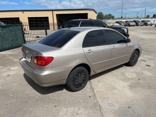 2003 Toyota Corolla LE