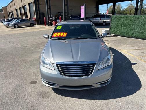 2013 Chrysler 200 LX