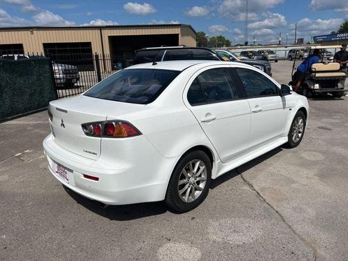 2015 Mitsubishi Lancer ES