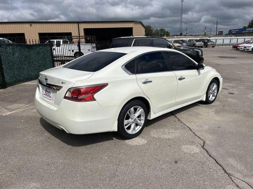 2015 Nissan Altima 2.5 SV