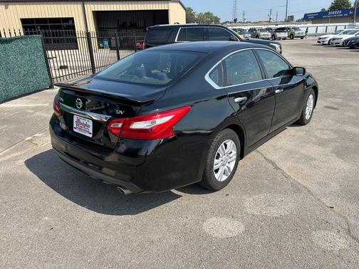2016 Nissan Altima 2.5 SV