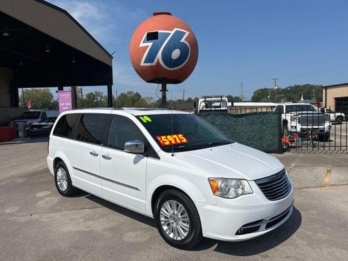 2014 Chrysler Town & Country Limited