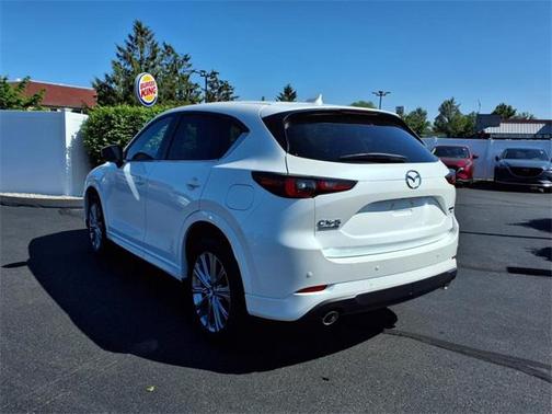 2022 Mazda CX-5 Signature