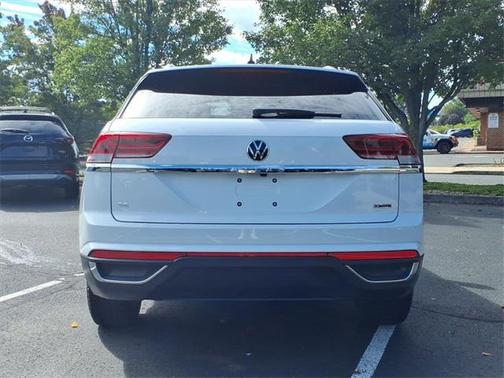 2022 Volkswagen Atlas Cross Sport 2.0T SE