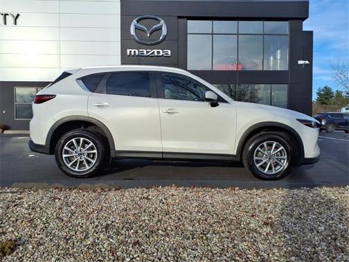 2023 Mazda CX-5 2.5 S Preferred Package