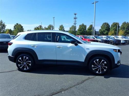 2025 Mazda CX-50 Hybrid Premium Plus